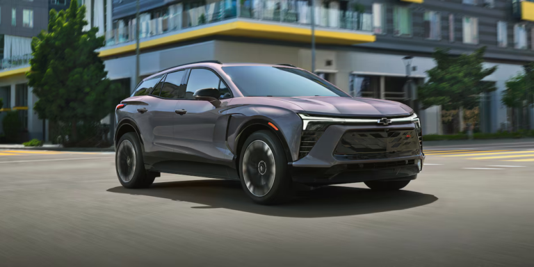 2025 chevrolet blazer ev on road look