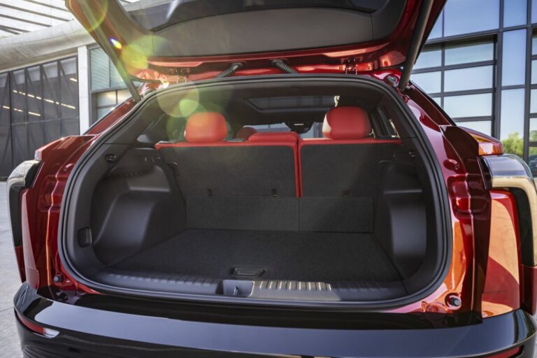 2025 Chevrolet Blazer EV boot space