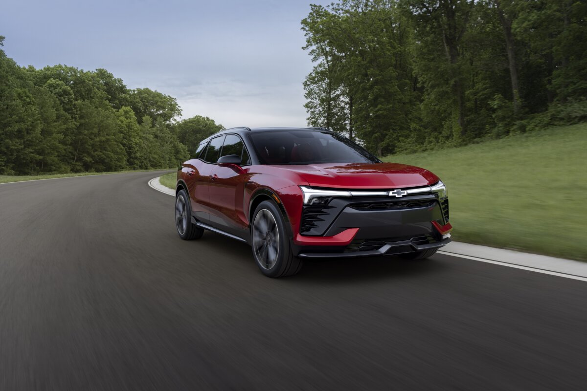 2025 Chevrolet Blazer EV on road look